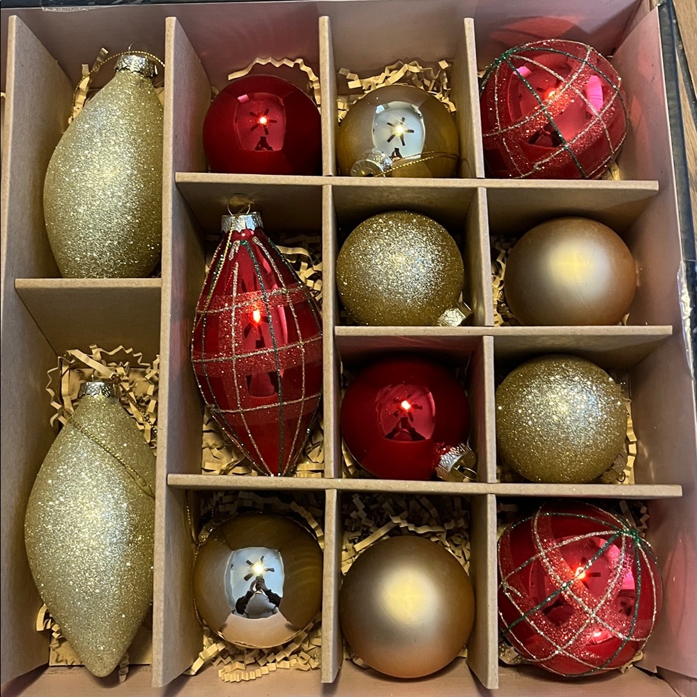 Rachel Zoe Red and Gold Multi Shaped Glass Ornaments, 24 PC - Picture 3 of 4